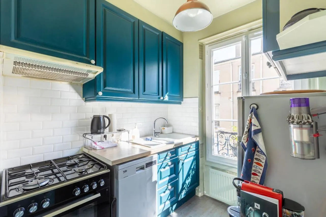 Guestready - Charming Apartment 8 Mins To Arc De Triomphe Paris 0*,  France