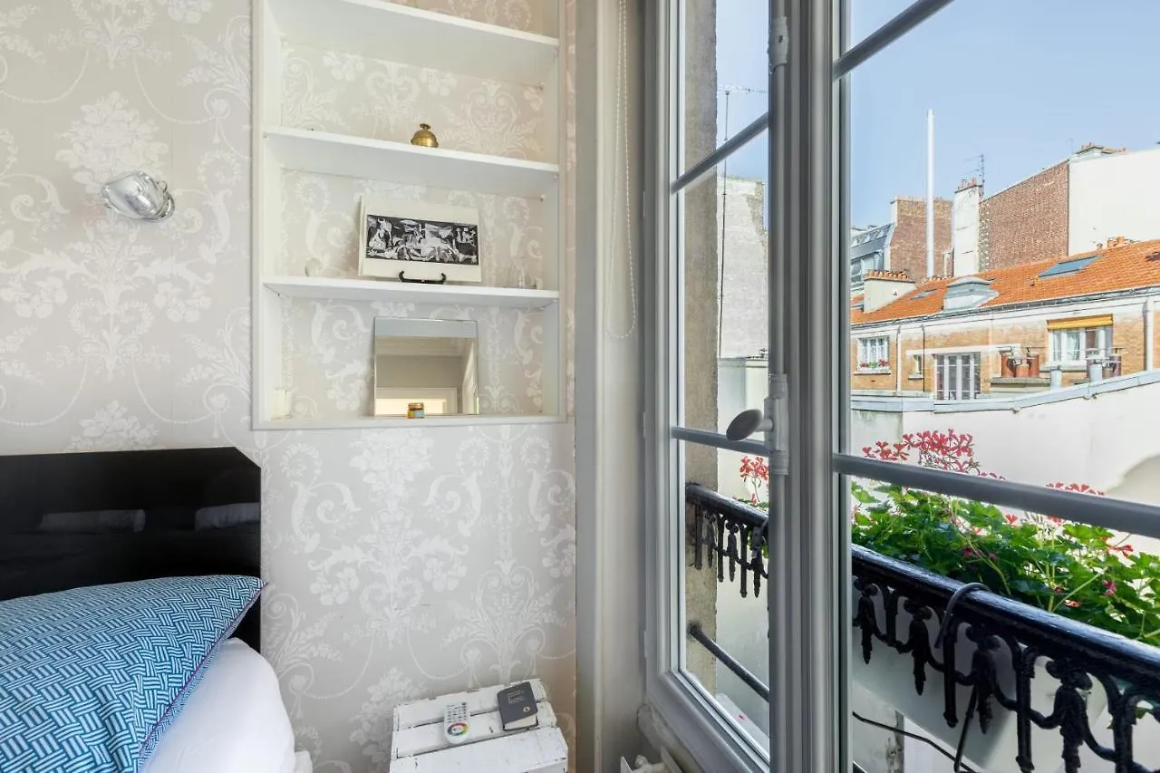 Guestready - Charming Apartment 8 Mins To Arc De Triomphe Paris 0*,